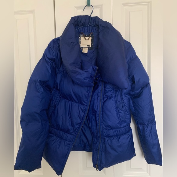 Levi’s bright blue puffer coat size Medium - Picture 1 of 11